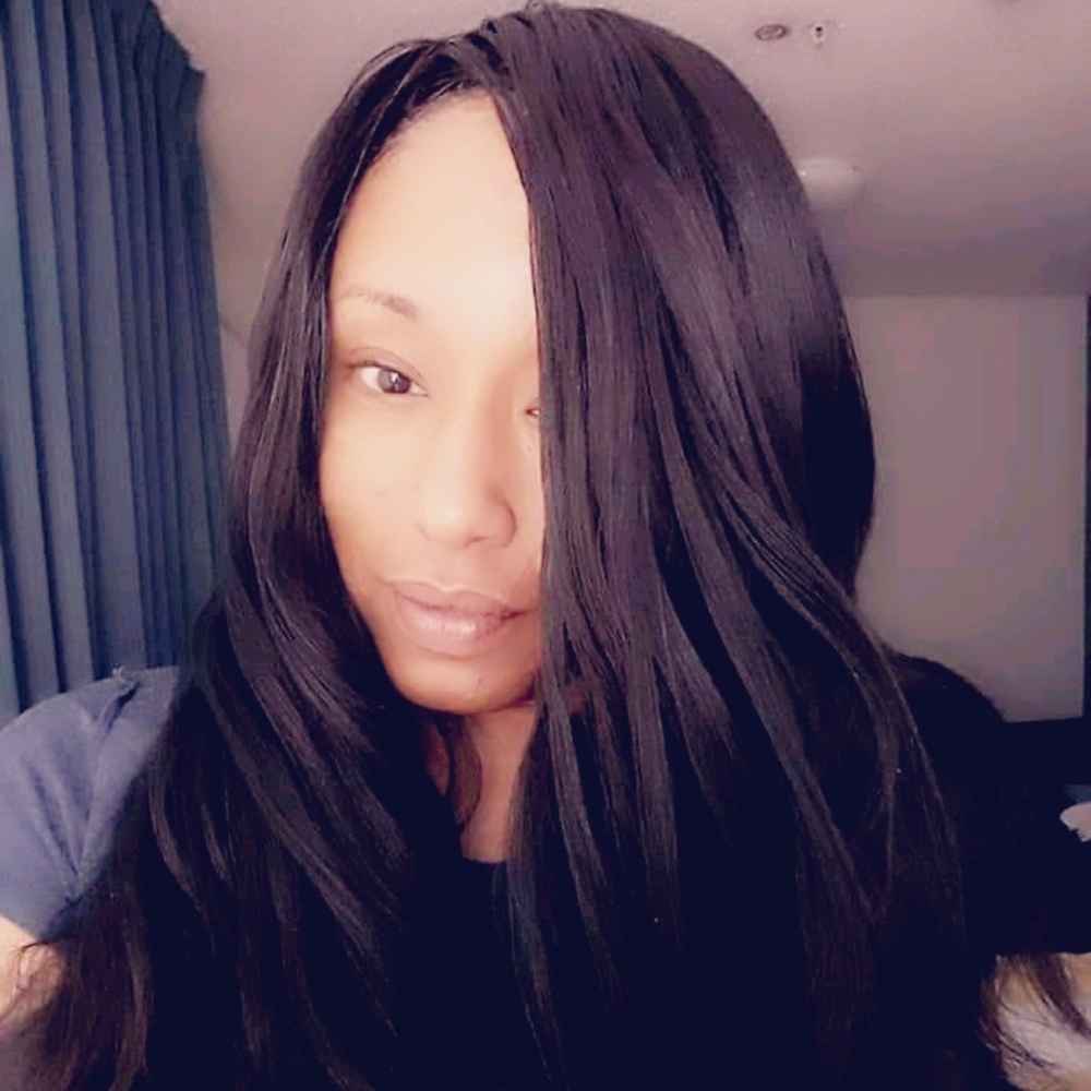 Meet your Posher, Myra